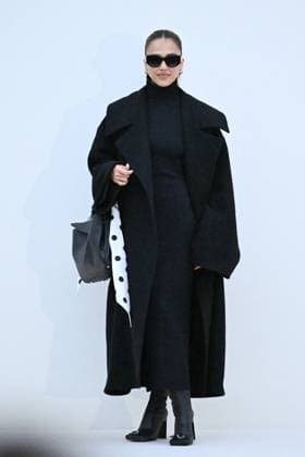 PFW Balenciaga Arrivals Jessica Alba attending the Balenciaga Womenswear Fall Winter 2025-2026 show as part of Paris Fashion Week in Paris, France on March 09, 2025. Photo by Aurore Marechal ABACAPRESS.COM Paris France  Copyright: xMarechalxAurore ABACAx