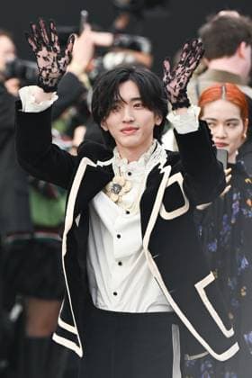 PFW Valentino Arrivals Shunsuke Michieda attending the Valentino Womenswear Fall Winter 2025-2026 show as part of Paris Fashion Week in Paris, France on March 09, 2025. Photo by Aurore Marechal ABACAPRESS.COM Paris France  Copyright: xMarechalxAurore ABACAx