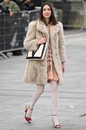 PFW Valentino Arrivals Alexa Chung attending the Valentino Womenswear Fall Winter 2025-2026 show as part of Paris Fashion Week in Paris, France on March 09, 2025. Photo by Aurore Marechal ABACAPRESS.COM Paris France  Copyright: xMarechalxAurore ABACAx