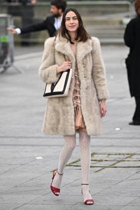 PFW Valentino Arrivals Alexa Chung attending the Valentino Womenswear Fall Winter 2025-2026 show as part of Paris Fashion Week in Paris, France on March 09, 2025. Photo by Aurore Marechal ABACAPRESS.COM Paris France  Copyright: xMarechalxAurore ABACAx