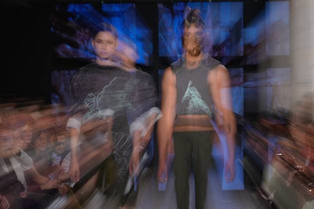Lisbon Fashion Week in Lisboa, Portugal - 09 Mar 2025 A model walks the runway during Duartehajime fashion show at ModaLisboa Capital, Lisbon Fashion Week in Lisboa. Lisbon Portugal Copyright: xBrunoxdexCarvalhox xSOPAxImagesx brunodecarvalho_mlxcapital-4283