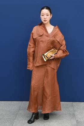 PFW Akris Front Row Kyung Hwa Lee attending the Akris Womenswear Fall Winter 2025-2026 show as part of Paris Fashion Week in Paris, France on March 09, 2025. Photo by Aurore Marechal ABACAPRESS.COM Paris France  Copyright: xMarechalxAurore ABACAx