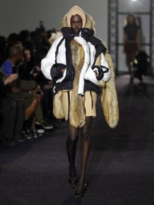 PFW - Ottolinger Runway A model walks the runway during the Ottolinger Womenswear Fall Winter 2025-2026 show as part of Paris Fashion Week at 13 rue de Santeuil on March 09, 2025 in Paris, France. Photo by Alain-gil Gonzalez ABACAPRESS.COM Paris France  Copyright: xGonzalezxAlain-Gil ABACAx