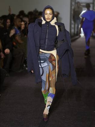 PFW - Ottolinger Runway A model walks the runway during the Ottolinger Womenswear Fall Winter 2025-2026 show as part of Paris Fashion Week at 13 rue de Santeuil on March 09, 2025 in Paris, France. Photo by Alain-gil Gonzalez ABACAPRESS.COM Paris France  Copyright: xGonzalezxAlain-Gil ABACAx