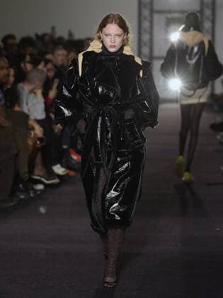 PFW - Ottolinger Runway A model walks the runway during the Ottolinger Womenswear Fall Winter 2025-2026 show as part of Paris Fashion Week at 13 rue de Santeuil on March 09, 2025 in Paris, France. Photo by Alain-gil Gonzalez ABACAPRESS.COM Paris France  Copyright: xGonzalezxAlain-Gil ABACAx