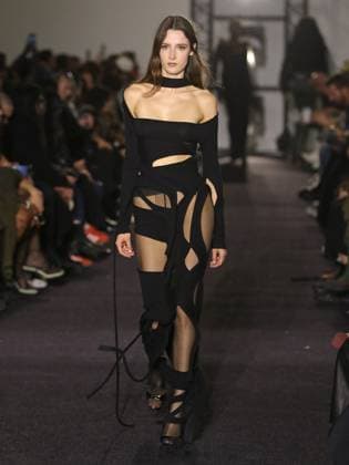 PFW - Ottolinger Runway A model walks the runway during the Ottolinger Womenswear Fall Winter 2025-2026 show as part of Paris Fashion Week at 13 rue de Santeuil on March 09, 2025 in Paris, France. Photo by Alain-gil Gonzalez ABACAPRESS.COM Paris France  Copyright: xGonzalezxAlain-Gil ABACAx