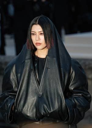 Celebrities at Balenciaga Fashion Show Ready to Wear Collection Fall Winter 2025 2026 during Paris Fashion Week PFW Ayaka Miyoshi at Balenciaga Fashion Show Ready to Wear Collection Fall Winter 2025 2026 during Paris Fashion Week PFW , on march 9th 2025 fannyrlphotography Bestimage Celebrities at Balenciaga Fashion Show Ready to Wear Collection Fall Winter 2025 2026 during Paris Fashion Week, on march 9th 2025 Paris France  Copyright: xFannyrlphotographyx xBestimagexFannyrlphotographyx xBestimagex