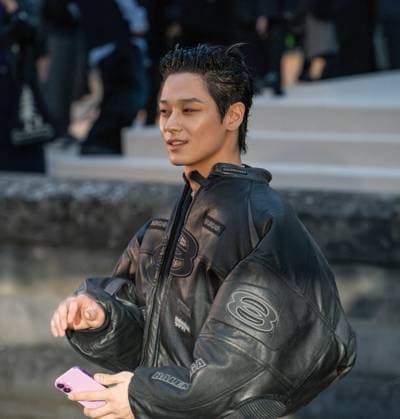Celebrities at Balenciaga Fashion Show Ready to Wear Collection Fall Winter 2025 2026 during Paris Fashion Week PFW Juyeon at Balenciaga Fashion Show Ready to Wear Collection Fall Winter 2025 2026 during Paris Fashion Week PFW , on march 9th 2025 fannyrlphotography Bestimage Celebrities at Balenciaga Fashion Show Ready to Wear Collection Fall Winter 2025 2026 during Paris Fashion Week, on march 9th 2025 Paris France  Copyright: xFannyrlphotographyx xBestimagexFannyrlphotographyx xBestimagex