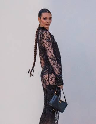 Celebrities at Balenciaga Fashion Show Ready to Wear Collection Fall Winter 2025 2026 during Paris Fashion Week PFW Vittoria Ceretti at Balenciaga Fashion Show Ready to Wear Collection Fall Winter 2025 2026 during Paris Fashion Week PFW , on march 9th 2025 fannyrlphotography Bestimage Celebrities at Balenciaga Fashion Show Ready to Wear Collection Fall Winter 2025 2026 during Paris Fashion Week, on march 9th 2025 Paris France  Copyright: xFannyrlphotographyx xBestimagexFannyrlphotographyx xBestimagex