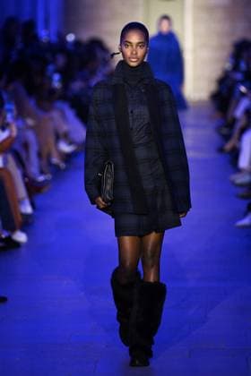 PFW Akris Runway A model walks the runway during the Akris Womenswear Fall Winter 2025-2026 show as part of Paris Fashion Week in Paris, France on March 09, 2025. Photo by Aurore Marechal ABACAPRESS.COM Paris France  Copyright: xMarechalxAurore ABACAx