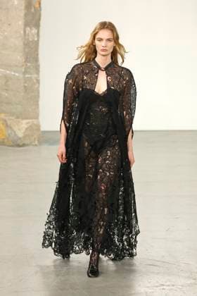Gabriela Hearst Ready to Wear Fall Winter 2025 - Paris, March 2025 Gabriela Hearst Ready to Wear Fall Winter 2025 - Paris, March 2025, Credit:Zeppelin Avalon  Copyright: xZeppelinx xAvalonx 0974328278