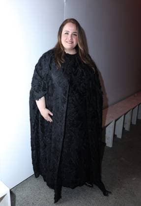Jessica Gunning au front row du défilé Gabriela Hearst Mode Collection Prêt à Porter Automne Hiver 2025 2026 lors de la Fashion Week de Paris PFW au Palais De Tokyo, à Paris, France, le 10 mars 2025 Denis Guignebourg Bestimage Celebs attend the Gabriela Hearst Womenswear Fall Winter 2025 2026 show as part of Paris Fashion Week at Palais De Tokyo on March 10, 2025 in Paris, France  Copyright: xDenisxGuignebourgx xBestimagexDenisxGuignebourgx xBestimagex