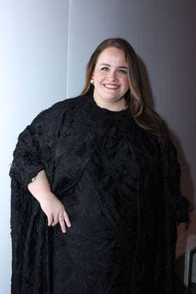 Jessica Gunning au front row du défilé Gabriela Hearst Mode Collection Prêt à Porter Automne Hiver 2025 2026 lors de la Fashion Week de Paris PFW au Palais De Tokyo, à Paris, France, le 10 mars 2025 Denis Guignebourg Bestimage Celebs attend the Gabriela Hearst Womenswear Fall Winter 2025 2026 show as part of Paris Fashion Week at Palais De Tokyo on March 10, 2025 in Paris, France  Copyright: xDenisxGuignebourgx xBestimagexDenisxGuignebourgx xBestimagex