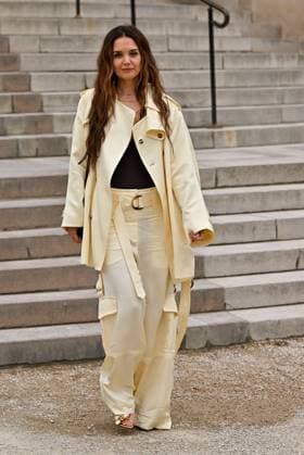 PFW Zimmerman Outside Arrivals Katie Holmes arriving at Zimmerman show during Paris Fashion Week in Paris, France on March 10, 2025. Photo by Julien Reynaud APS-Medias ABACAPRESS.COM Paris France  Copyright: xReynaudxJulien APS-Medias ABACAx