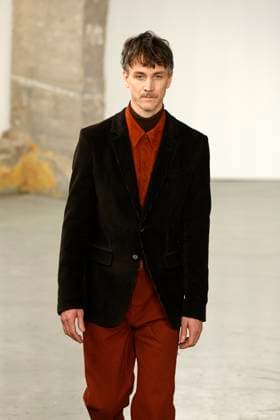 Gabriela Hearst Ready to Wear Fall Winter 2025 - Paris, March 2025 Gabriela Hearst Ready to Wear Fall Winter 2025 - Paris, March 2025, Credit:Zeppelin Avalon  Copyright: xZeppelinx xAvalonx 0974337397