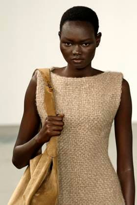 Gabriela Hearst Ready to Wear Fall Winter 2025 - Paris, March 2025 Gabriela Hearst Ready to Wear Fall Winter 2025 - Paris, March 2025, Credit:Zeppelin Avalon  Copyright: xZeppelinx xAvalonx 0974340513