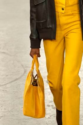 Gabriela Hearst Ready to Wear Fall Winter 2025 - Paris, March 2025 Gabriela Hearst Ready to Wear Fall Winter 2025 - Paris, March 2025, Credit:Zeppelin Avalon  Copyright: xZeppelinx xAvalonx 0974340538