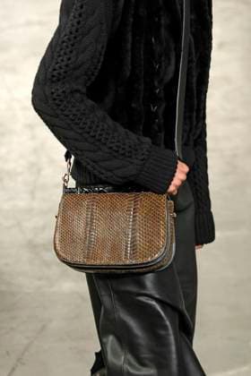Gabriela Hearst Ready to Wear Fall Winter 2025 - Paris, March 2025 Gabriela Hearst Ready to Wear Fall Winter 2025 - Paris, March 2025, Credit:Zeppelin Avalon  Copyright: xZeppelinx xAvalonx 0974340909