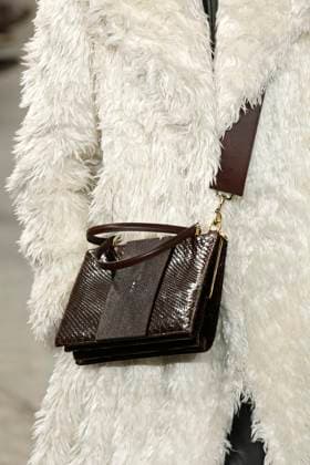 Gabriela Hearst Ready to Wear Fall Winter 2025 - Paris, March 2025 Gabriela Hearst Ready to Wear Fall Winter 2025 - Paris, March 2025, Credit:Zeppelin Avalon  Copyright: xZeppelinx xAvalonx 0974340946