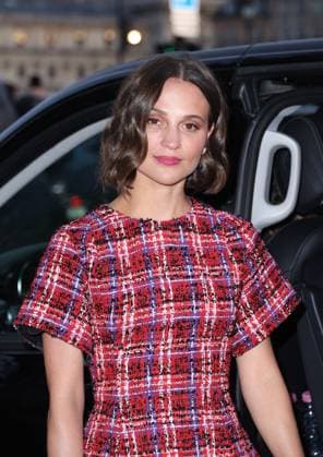 Celebrities leave the Cheval Blanc Hotel to attend the Louis Vuitton Collection Prêt à Porter Fall Winter 2025 2026 show during Paris Fashion Week PFW Alicia Vikander Celebrities leave the Cheval Blanc Hotel to attend the Louis Vuitton Collection Prêt à Porter Fall Winter 2025 2026 show during Paris Fashion Week PFW , March 10, 2025 Denis Guignebourg Bestimage Celebrities leave the Cheval Blanc Hotel to attend the Louis Vuitton Fall Winter 2025 2026 Ready to Wear Collection show during Paris Fashion Week PFW on March 10, 2025 Paris France  Copyright: xDenisxGuignebourgx xBestimagexDenisxGuignebourgx xBestimagex
