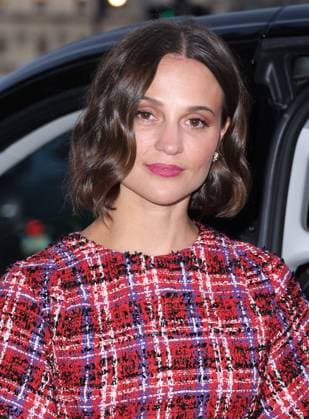 Celebrities leave the Cheval Blanc Hotel to attend the Louis Vuitton Collection Prêt à Porter Fall Winter 2025 2026 show during Paris Fashion Week PFW Alicia Vikander Celebrities leave the Cheval Blanc Hotel to attend the Louis Vuitton Collection Prêt à Porter Fall Winter 2025 2026 show during Paris Fashion Week PFW , March 10, 2025 Denis Guignebourg Bestimage Celebrities leave the Cheval Blanc Hotel to attend the Louis Vuitton Fall Winter 2025 2026 Ready to Wear Collection show during Paris Fashion Week PFW on March 10, 2025 Paris France  Copyright: xDenisxGuignebourgx xBestimagexDenisxGuignebourgx xBestimagex