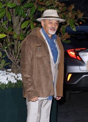 Celebrities leave the Cheval Blanc Hotel to attend the Louis Vuitton Collection Prêt à Porter Fall Winter 2025 2026 show during Paris Fashion Week PFW Christian Louboutin Celebrities leave the Cheval Blanc Hotel to attend the Louis Vuitton Collection Prêt à Porter Fall Winter 2025 2026 show during Paris Fashion Week PFW , March 10, 2025 Denis Guignebourg Bestimage Celebrities leave the Cheval Blanc Hotel to attend the Louis Vuitton Fall Winter 2025 2026 Ready to Wear Collection show during Paris Fashion Week PFW on March 10, 2025 Paris France  Copyright: xDenisxGuignebourgx xBestimagexDenisxGuignebourgx xBestimagex