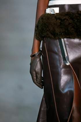 Sacai Ready to Wear Fall Winter 2025 - Paris, March 2025 Sacai Ready to Wear Fall Winter 2025 - Paris, March 2025, Credit:Zeppelin Avalon  Copyright: xZeppelinx xAvalonx 0974346187