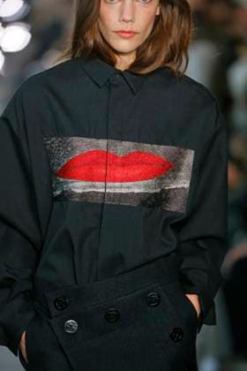 Sacai Ready to Wear Fall Winter 2025 - Paris, March 2025 Sacai Ready to Wear Fall Winter 2025 - Paris, March 2025, Credit:Zeppelin Avalon  Copyright: xZeppelinx xAvalonx 0974346339