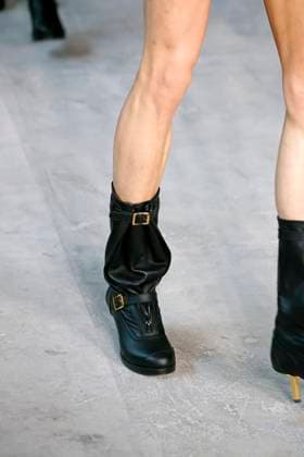 Sacai Ready to Wear Fall Winter 2025 - Paris, March 2025 Sacai Ready to Wear Fall Winter 2025 - Paris, March 2025, Credit:Zeppelin Avalon  Copyright: xZeppelinx xAvalonx 0974346635