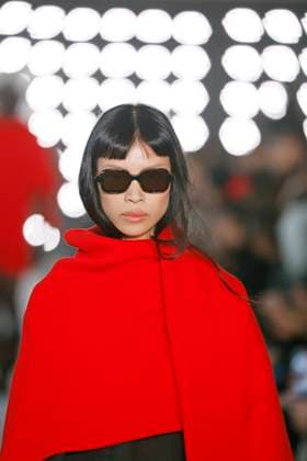 Sacai Ready to Wear Fall Winter 2025 - Paris, March 2025 Sacai Ready to Wear Fall Winter 2025 - Paris, March 2025, Credit:Zeppelin Avalon  Copyright: xZeppelinx xAvalonx 0974347051