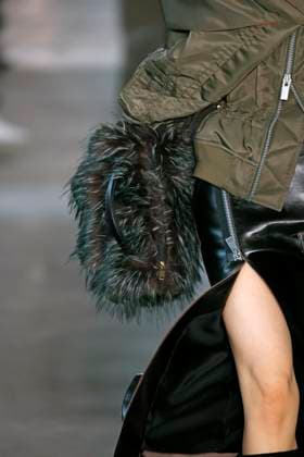 Sacai Ready to Wear Fall Winter 2025 - Paris, March 2025 Sacai Ready to Wear Fall Winter 2025 - Paris, March 2025, Credit:Zeppelin Avalon  Copyright: xZeppelinx xAvalonx 0974347158