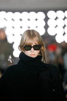 Sacai Ready to Wear Fall Winter 2025 - Paris, March 2025 Sacai Ready to Wear Fall Winter 2025 - Paris, March 2025, Credit:Zeppelin Avalon  Copyright: xZeppelinx xAvalonx 0974347361