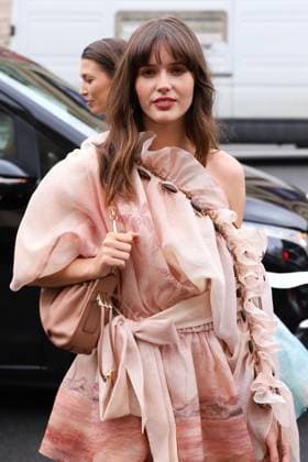 Arrivals at the Zimmermann Fashion Collection Ready to Wear Fall Winter 2025 2026 show during Paris Fashion Week PFW Ruby Sear at the Zimmermann Fashion Collection Ready to Wear Fall Winter 2025 2026 show during Paris Fashion Week PFW , in Paris, France, on March 10, 2025 Denis Guignebourg Bestimage Arrivals at the Zimmermann Fashion Collection Ready to Wear Fall Winter 2025 2026 show during Paris Fashion Week PFW , in Paris, France, on March 10, 2025 Paris France  Copyright: xYoannxOuahcenex xBestimagexYoannxOuahcenex xBestimagex