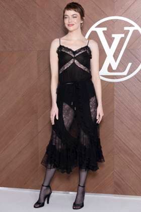 Paris Fashion Week, Gäste der Louis Vuitton Modenschau Celebrities at Vuitton Fashion Show Emma Stone Photo Call for Le Défilé Vuitton Collection Prêt à Porter Automne Hiver 2025 2026 during Paris Fashion Week PFW, on march 10th 2025 Olivier Borde Bestimage Celebrities at Vuitton Fashion Show Ready to Wear Collection Fall Winter 2025 2026 during Paris Fashion Week, on march 10th 2025 Olivier Borde Bestimage  Copyright: xOLIVIERxBORDEx xBESTIMAGExOLIVIERxBORDEx xBESTIMAGEx