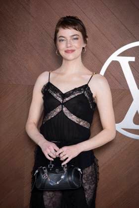 Paris Fashion Week, Gäste der Louis Vuitton Modenschau Celebrities at Vuitton Fashion Show Emma Stone Photo Call for Le Défilé Vuitton Collection Prêt à Porter Automne Hiver 2025 2026 during Paris Fashion Week PFW, on march 10th 2025 Olivier Borde Bestimage Celebrities at Vuitton Fashion Show Ready to Wear Collection Fall Winter 2025 2026 during Paris Fashion Week, on march 10th 2025 Olivier Borde Bestimage  Copyright: xOLIVIERxBORDEx xBESTIMAGExOLIVIERxBORDEx xBESTIMAGEx