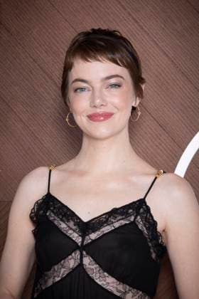 Paris Fashion Week, Gäste der Louis Vuitton Modenschau Celebrities at Vuitton Fashion Show Emma Stone Photo Call for Le Défilé Vuitton Collection Prêt à Porter Automne Hiver 2025 2026 during Paris Fashion Week PFW, on march 10th 2025 Olivier Borde Bestimage Celebrities at Vuitton Fashion Show Ready to Wear Collection Fall Winter 2025 2026 during Paris Fashion Week, on march 10th 2025 Olivier Borde Bestimage  Copyright: xOLIVIERxBORDEx xBESTIMAGExOLIVIERxBORDEx xBESTIMAGEx