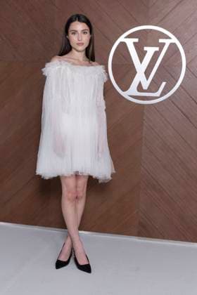 Paris Fashion Week, Gäste der Louis Vuitton Modenschau Celebrities at Vuitton Fashion Show Madeline Argy Photo Call for Le Défilé Vuitton Collection Prêt à Porter Automne Hiver 2025 2026 during Paris Fashion Week PFW, on march 10th 2025 Olivier Borde Bestimage Celebrities at Vuitton Fashion Show Ready to Wear Collection Fall Winter 2025 2026 during Paris Fashion Week, on march 10th 2025 Olivier Borde Bestimage  Copyright: xOLIVIERxBORDEx xBESTIMAGExOLIVIERxBORDEx xBESTIMAGEx