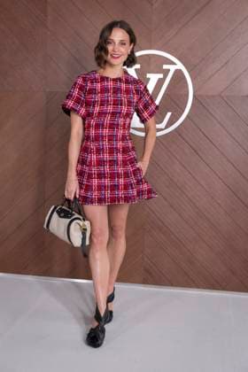 Paris Fashion Week, Gäste der Louis Vuitton Modenschau Celebrities at Vuitton Fashion Show Alicia Vikander Photo Call for Le Défilé Vuitton Collection Prêt à Porter Automne Hiver 2025 2026 during Paris Fashion Week PFW, on march 10th 2025 Olivier Borde Bestimage Celebrities at Vuitton Fashion Show Ready to Wear Collection Fall Winter 2025 2026 during Paris Fashion Week, on march 10th 2025 Olivier Borde Bestimage  Copyright: xOLIVIERxBORDEx xBESTIMAGExOLIVIERxBORDEx xBESTIMAGEx