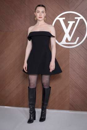 Paris Fashion Week, Gäste der Louis Vuitton Modenschau Celebrities at Vuitton Fashion Show Saoirse Ronan Photo Call pour Le Défilé Vuitton Collection Prêt à Porter Automne Hiver 2025 2026 lors de la Fashion Week de Paris PFW , le 10 mars 2025 Olivier Borde Bestimage Celebrities at Vuitton Fashion Show Ready to Wear Collection Fall Winter 2025 2026 during Paris Fashion Week, on march 10th 2025 Olivier Borde Bestimage  Copyright: xOLIVIERxBORDEx xBESTIMAGExOLIVIERxBORDEx xBESTIMAGEx