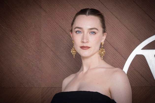 Paris Fashion Week, Gäste der Louis Vuitton Modenschau Celebrities at Vuitton Fashion Show Saoirse Ronan Photo Call pour Le Défilé Vuitton Collection Prêt à Porter Automne Hiver 2025 2026 lors de la Fashion Week de Paris PFW , le 10 mars 2025 Olivier Borde Bestimage Celebrities at Vuitton Fashion Show Ready to Wear Collection Fall Winter 2025 2026 during Paris Fashion Week, on march 10th 2025 Olivier Borde Bestimage  Copyright: xOLIVIERxBORDEx xBESTIMAGExOLIVIERxBORDEx xBESTIMAGEx