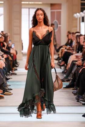 Louis Vuitton Ready to Wear Fall Winter 2025 - Paris, March 2025 Louis Vuitton Ready to Wear Fall Winter 2025 - Paris, March 2025, Credit:Zeppelin Avalon  Copyright: xZeppelinx xAvalonx 0974378531