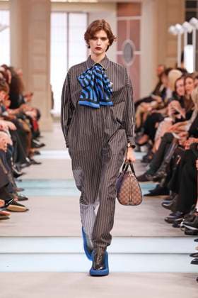 Louis Vuitton Ready to Wear Fall Winter 2025 - Paris, March 2025 Louis Vuitton Ready to Wear Fall Winter 2025 - Paris, March 2025, Credit:Zeppelin Avalon  Copyright: xZeppelinx xAvalonx 0974378830