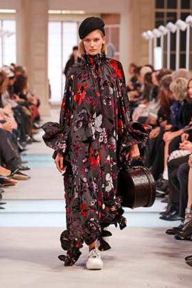 Louis Vuitton Ready to Wear Fall Winter 2025 - Paris, March 2025 Louis Vuitton Ready to Wear Fall Winter 2025 - Paris, March 2025, Credit:Zeppelin Avalon  Copyright: xZeppelinx xAvalonx 0974378851