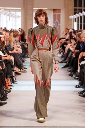 Louis Vuitton Ready to Wear Fall Winter 2025 - Paris, March 2025 Louis Vuitton Ready to Wear Fall Winter 2025 - Paris, March 2025, Credit:Zeppelin Avalon  Copyright: xZeppelinx xAvalonx 0974378908