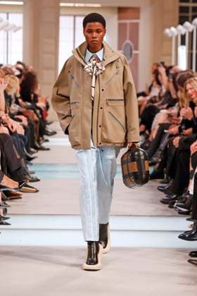 Louis Vuitton Ready to Wear Fall Winter 2025 - Paris, March 2025 Louis Vuitton Ready to Wear Fall Winter 2025 - Paris, March 2025, Credit:Zeppelin Avalon  Copyright: xZeppelinx xAvalonx 0974378984