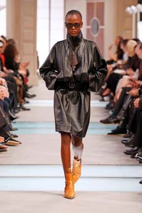 Louis Vuitton Ready to Wear Fall Winter 2025 - Paris, March 2025 Louis Vuitton Ready to Wear Fall Winter 2025 - Paris, March 2025, Credit:Zeppelin Avalon  Copyright: xZeppelinx xAvalonx 0974379079