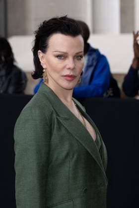 PFW - Gabriela Hearst PAP - Arrivals NB Debi Mazar attends Gabriela Hearst Womenswear Fall Winter 2025-2026 show as part of Paris Fashion Week on March 10, 2025 in Paris, France. Photo by Nasser Berzane ABACAPRESS.COM Paris France  Copyright: xBerzanexNasser ABACAx