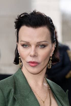 PFW - Gabriela Hearst PAP - Arrivals NB Debi Mazar attends Gabriela Hearst Womenswear Fall Winter 2025-2026 show as part of Paris Fashion Week on March 10, 2025 in Paris, France. Photo by Nasser Berzane ABACAPRESS.COM Paris France  Copyright: xBerzanexNasser ABACAx