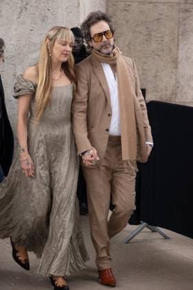 PFW - Gabriela Hearst PAP - Arrivals NB Camille Robinson and Chris Robinson attends Gabriela Hearst Womenswear Fall Winter 2025-2026 show as part of Paris Fashion Week on March 10, 2025 in Paris, France. Photo by Nasser Berzane ABACAPRESS.COM Paris France  Copyright: xBerzanexNasser ABACAx