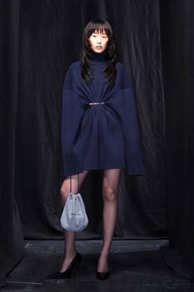Balenciaga Ready to Wear Fall Winter 2025 - Paris, March 2025 Balenciaga Ready to Wear Fall Winter 2025 - Paris, March 2025, Credit:Zeppelin Avalon  Copyright: xZeppelinx xAvalonx 0974379380